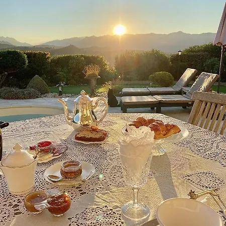 Santa Paola D'hotes De Charme, Piscine, Vue Montagne, Ajaccio Alata