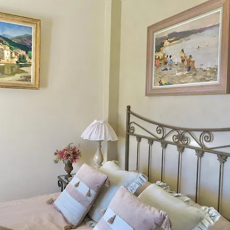 Santa Paola D'hotes De Charme, Piscine, Vue Montagne, Ajaccio Bed & Breakfast